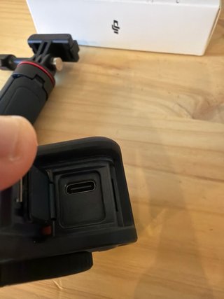 DJI Osmo Action 3 Cámara Negra y Naranja
