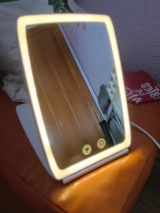 Espejo LED de mesa rosa y blanco