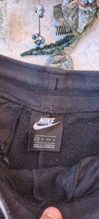 Pantaloni Nike-Nero-XS-Uomo!