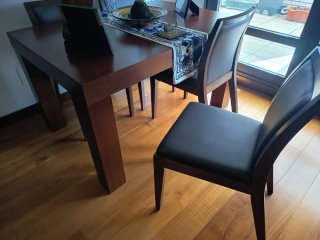 Aparador, mesa de comedor, mesa centro, estantería