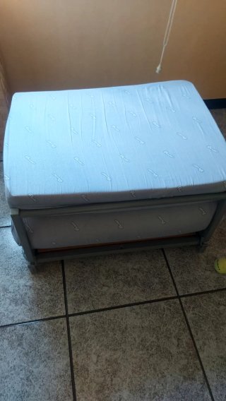 Cama plegable puf