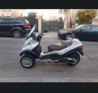 Piaggio MP3 400 con carnet B