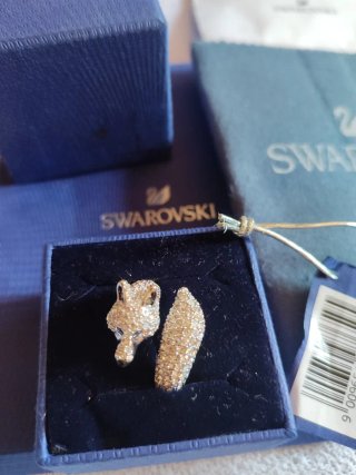 Anillo Swarovski Lobo Polar Berenstain