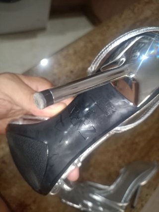 Zapatos de tacón plateados Zara mujer