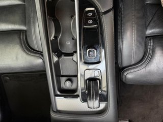 Volvo XC90 2.0 T8 AWD Recharge R-Design Auto