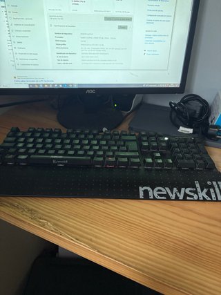 Ordenador de sobremesa ASUS Negro/Rojo
