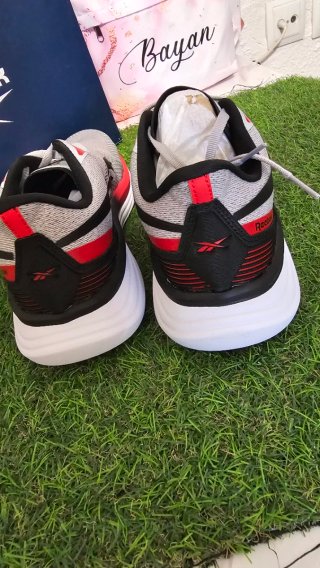 Reebok 43 Hombre Gris/Rojo