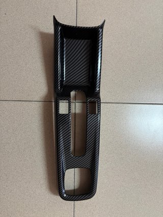 Cubierta consola central Swift Sport