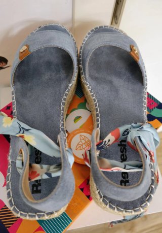Sandalias Refresh Azul con Lazo