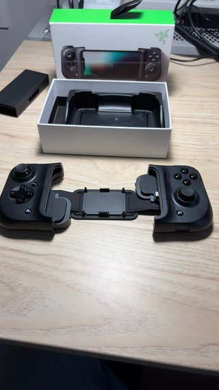 Mando Razer Kishi para iPhone