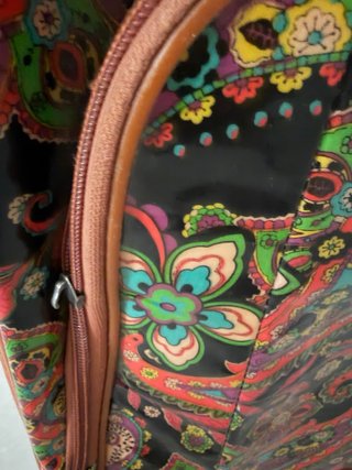 Maleta de mano con estampado paisley