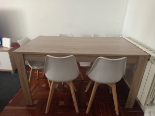 Mesa de comedor de madera 140×80