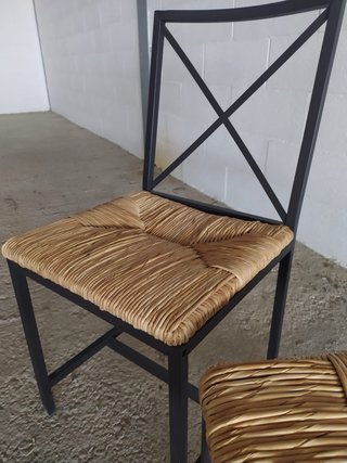 Sillas de forja y enea (2 unidades)