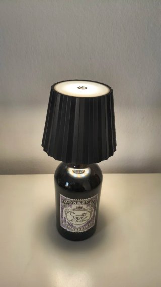 Lampada LED con bottiglia Monkey 47