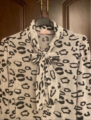 Blusa mujer estampado leopardo