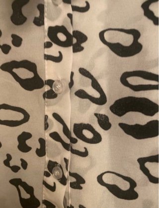Blusa mujer estampado leopardo