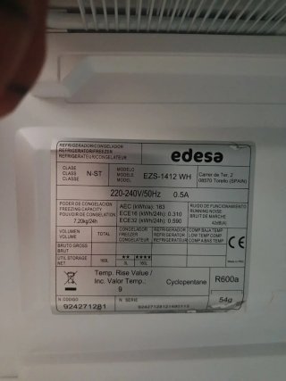 Congelador Vertical Edesa 5 Cajones