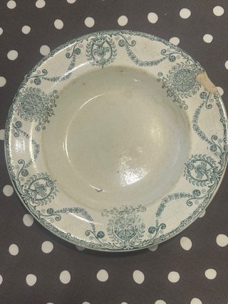 Vajilla Porcelana 15 piezas sueltas.