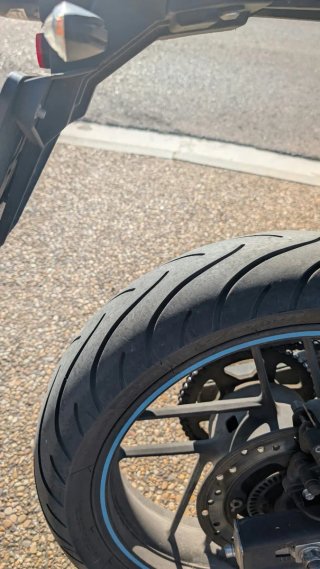 Moto Voge 125r Naked Azul y Blanca