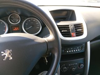 Peugeot 207 2013