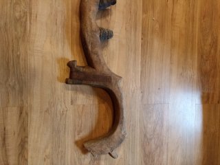 Yugo antiguo de madera