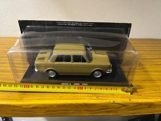 Escala 1/24 simca 1000 año 1969 en su blister