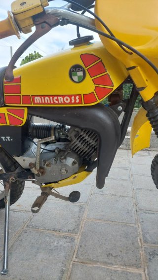 Puch Minicros TT Amarilla