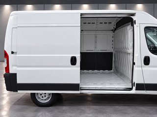 Citroen Jumper FGN. 2.2HDI L2 H2 DIESEL 140CV.