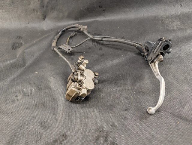 Despiece Yamaha TZR 80RR Año 94.  Muchas piezas