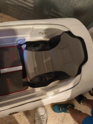 Coche eléctrico infantil a batería