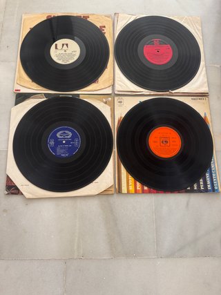 Lote 4 Vinilos: Neil Sedaka, Pet Clark, Frankie La