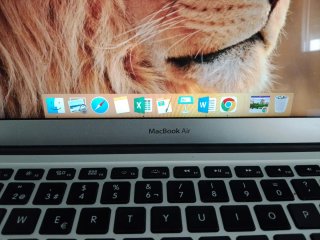 Apple MacBook Air Plata