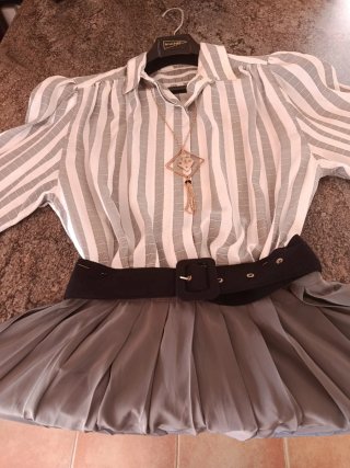 Conjunto Blusa y Falda Rayas