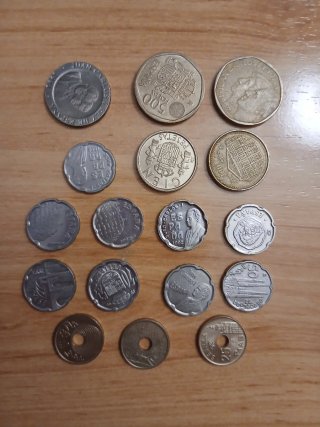 200 Monedas Españolas Variadas