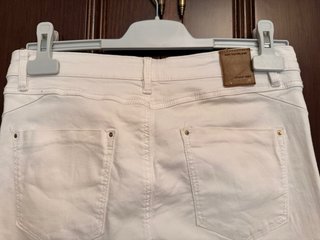 Vaqueros Stradivarius blancos Talla 38