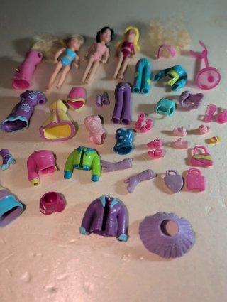 Lote Polly Pocket Ropa y Accesorios