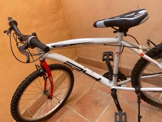 Lote 2 bicicletas 26” y 24”