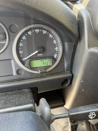 Land Rover Defender 2010