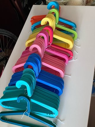 Lote 106 Perchas Ikea BAGIS Niños