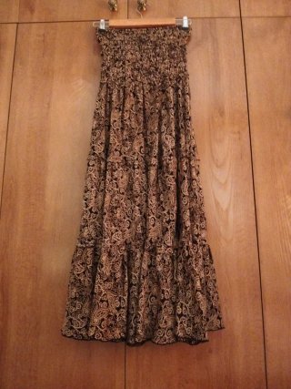 Vestido/Falda Larga Estampada Palabra de Honor