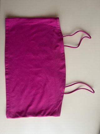 Top rosa con tirantes