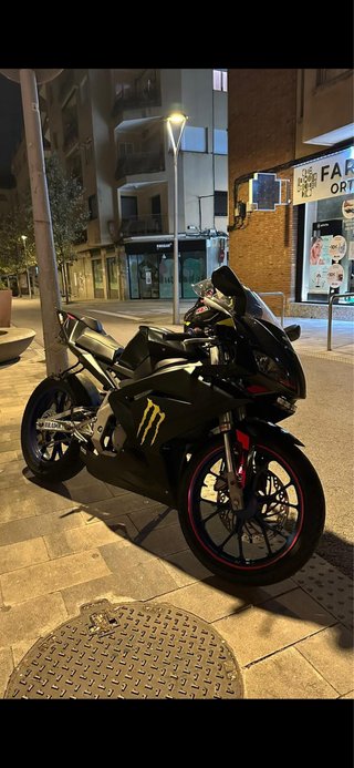 Aprilia RS50 Negra