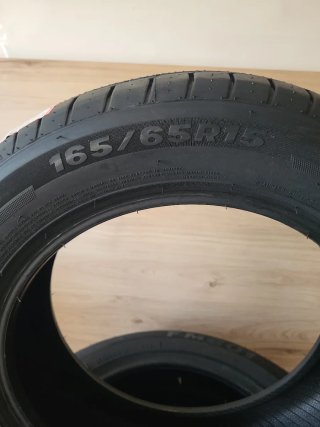 165/65 R15 81T Neumático Firemax FM601 (Dos)