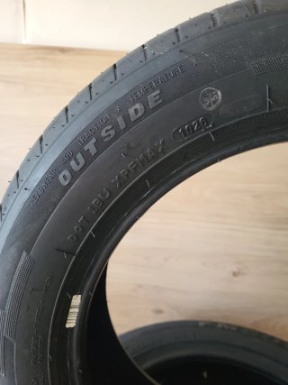 165/65 R15 81T Neumático Firemax FM601 (Dos)