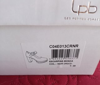 Zapatos tacón plataforma negros 38 y 39 de 60€