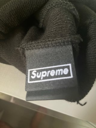 Gorro Supreme x New Era Negro original
