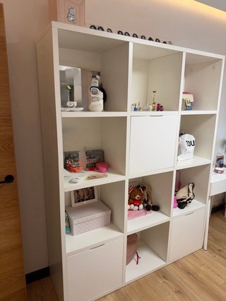 Mueble blanco niña