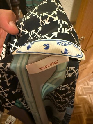 Camisa Off-White Oversize