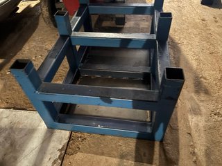Mesas de trabajo azul robustas