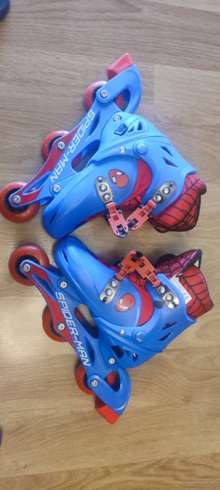 Patines Spiderman Ajustables Talla 27-30